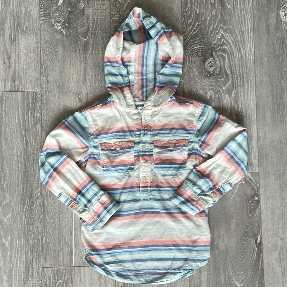 Boys long sleeve button up size 6